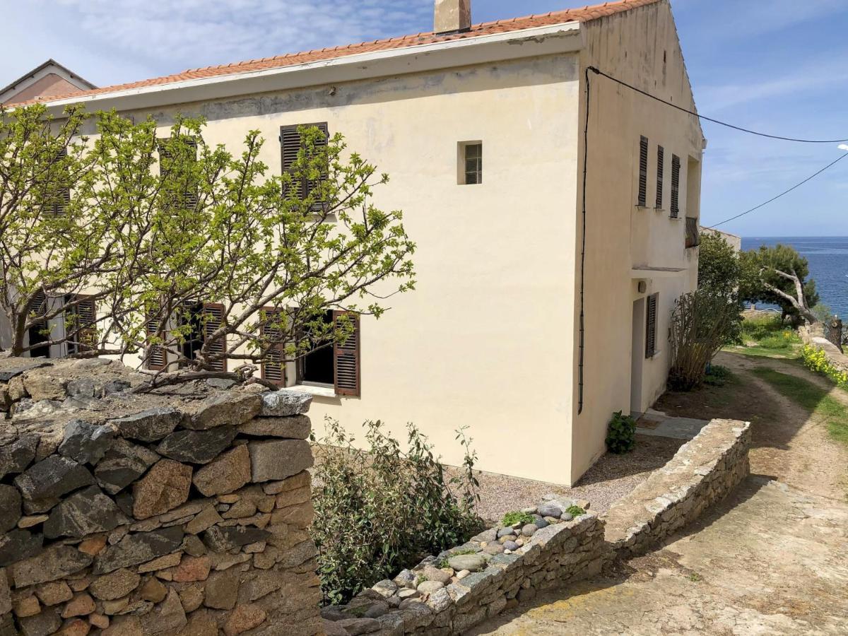 Апартаменты A Casa Di Babbo Альгайола Экстерьер фото